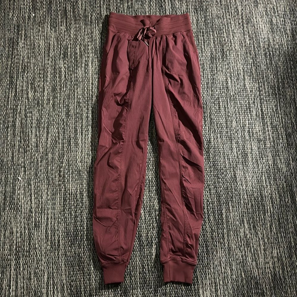 Lululemon Dance Studio Jogger Size 2